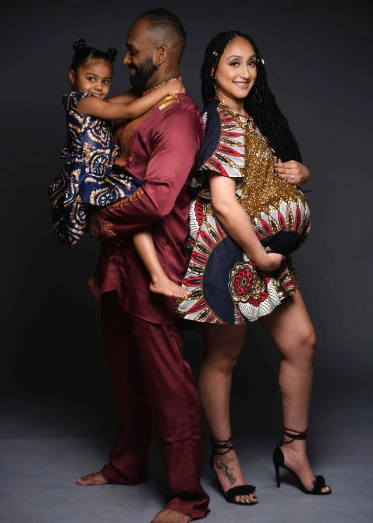 jewel schiavo phot with husband and daughter