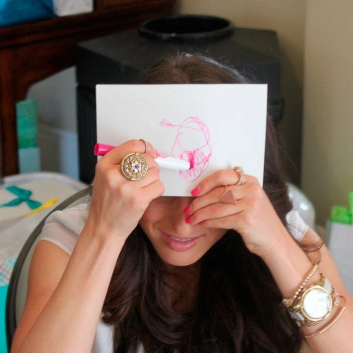 baby shower game draw the baby