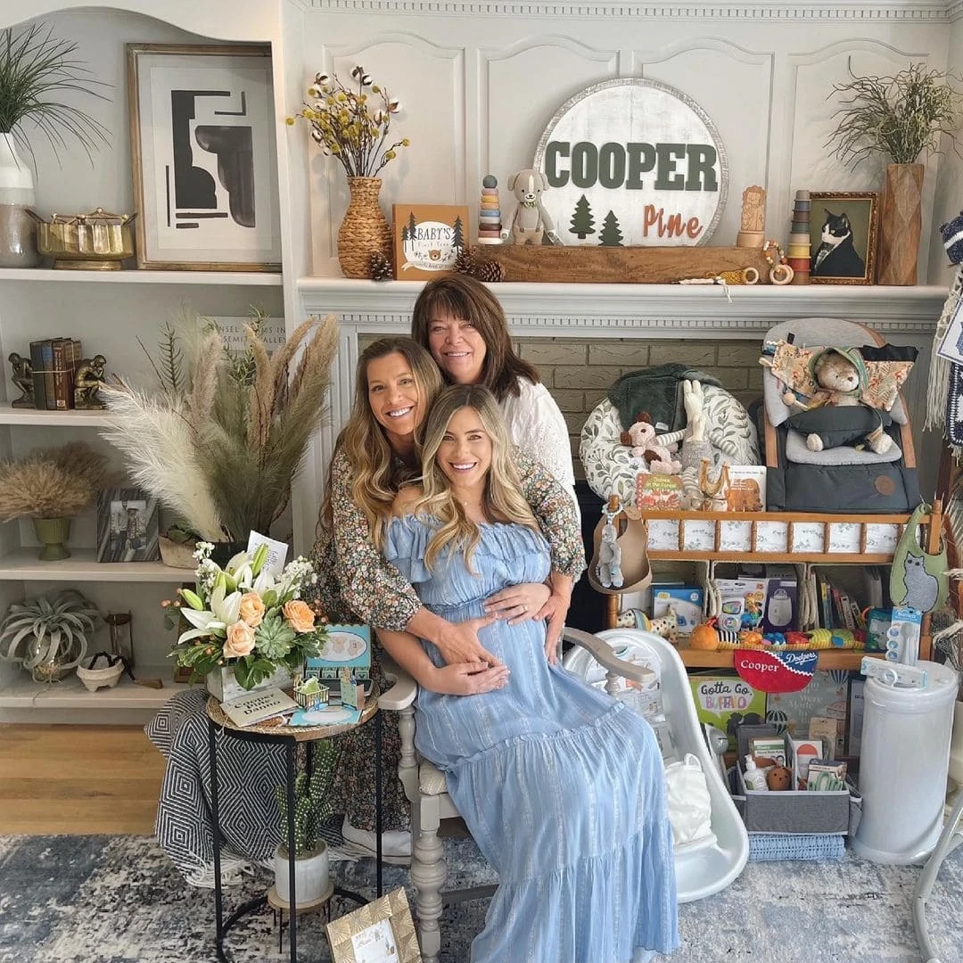 virtual baby shower mom to be with mom and sister