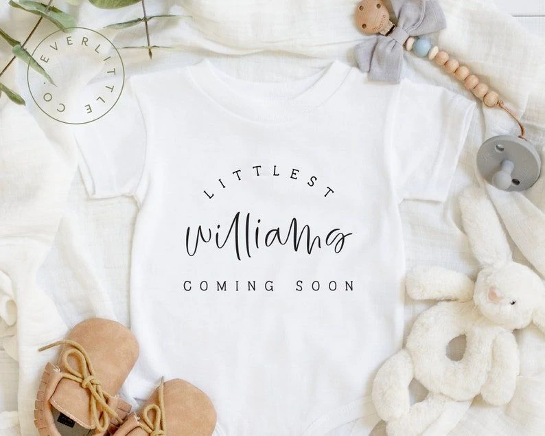 Long distance pregnancy announcement