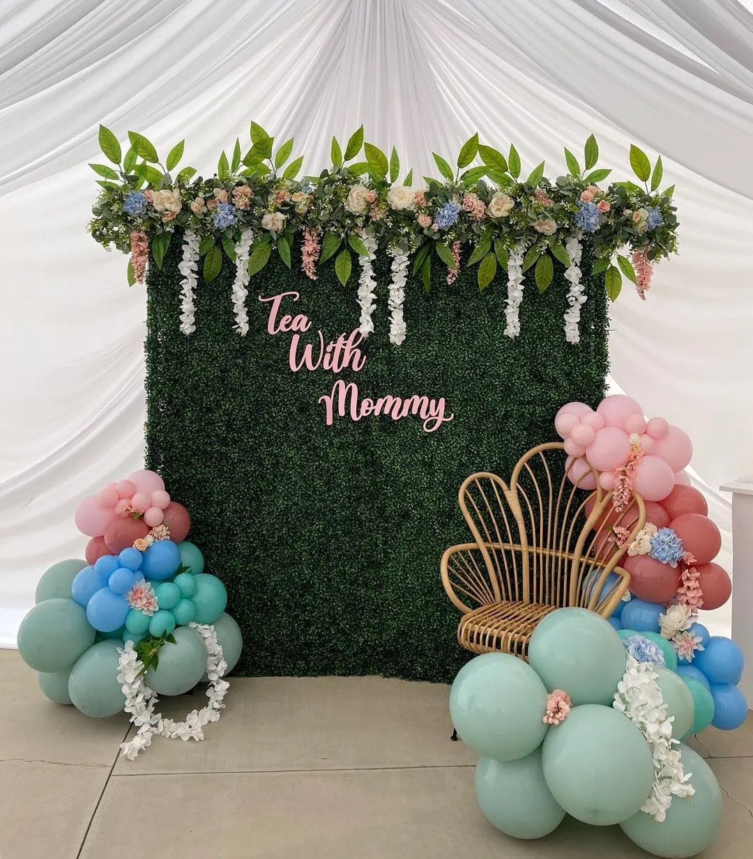 a picture of a tea party baby shower organized by Balloons by Andrellina