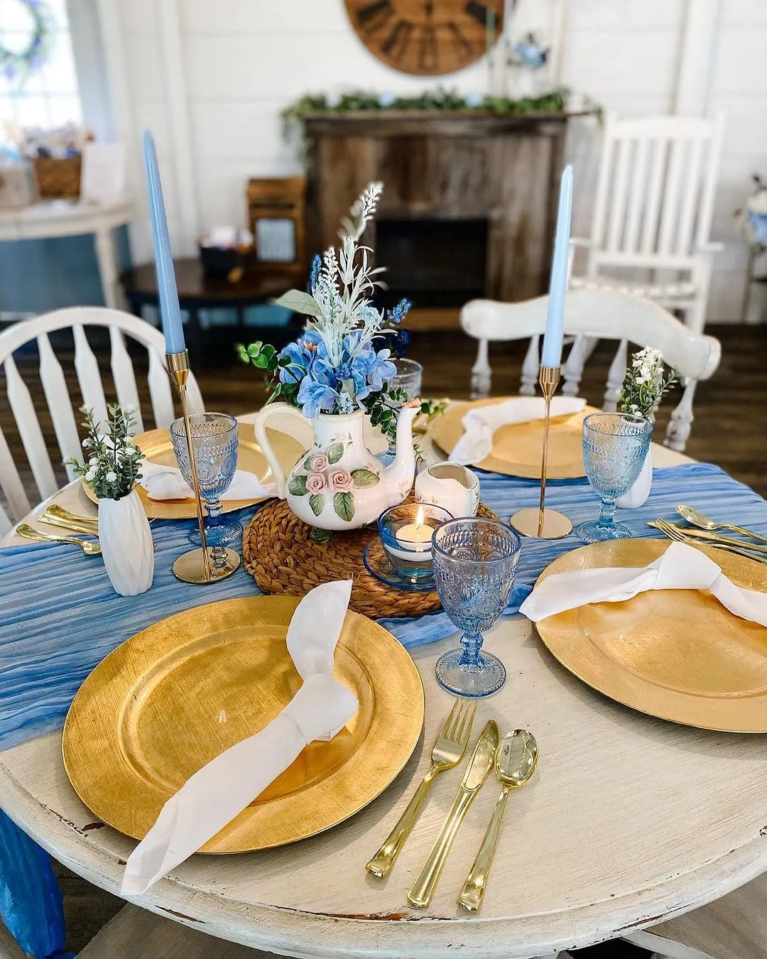 a picture of a tea party baby shower organized by Pop, Drop & Party Balloons in Illinois