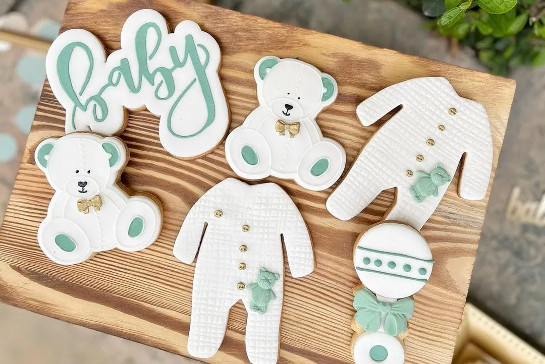 Succulent baby shower theme 7 | WebBabyShower