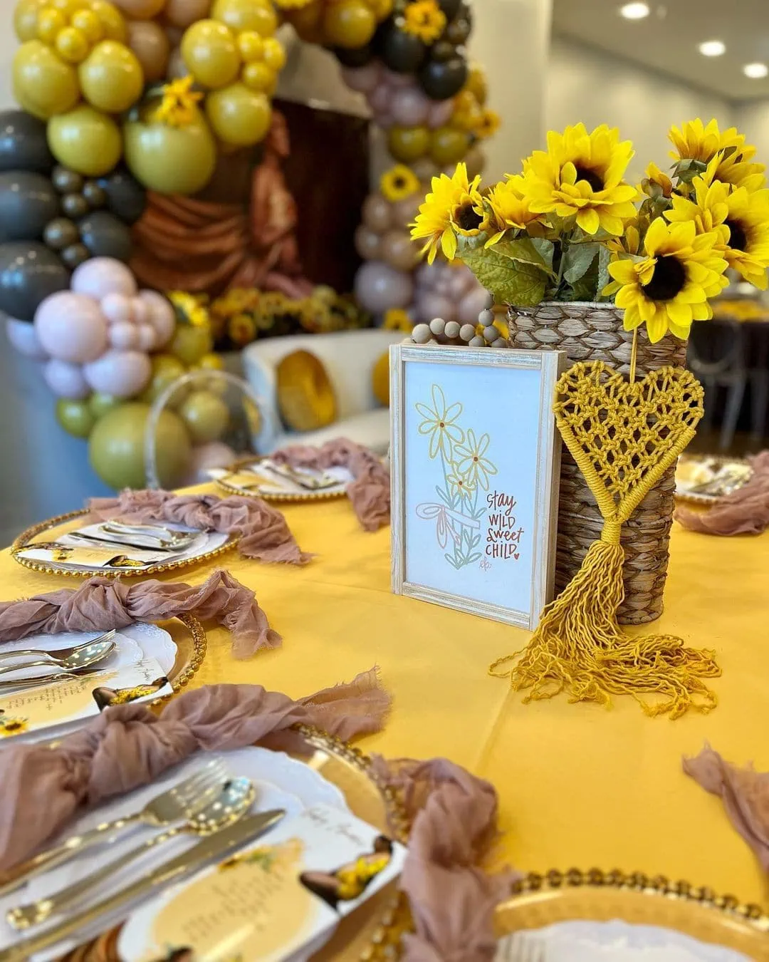 Sunflower baby shower theme 5 | WebBabyShower