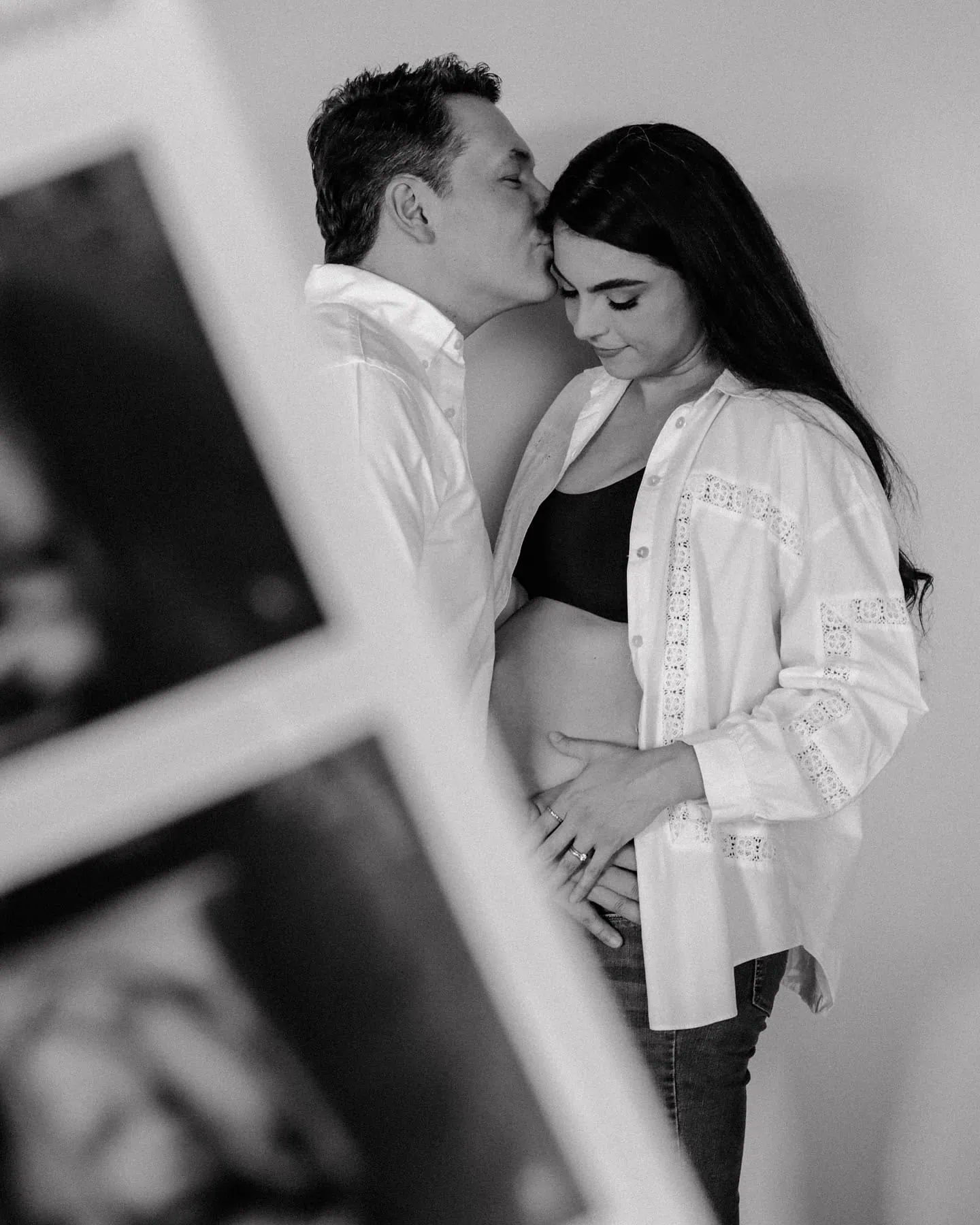 wbs partner pregnancy photoshoot ideas