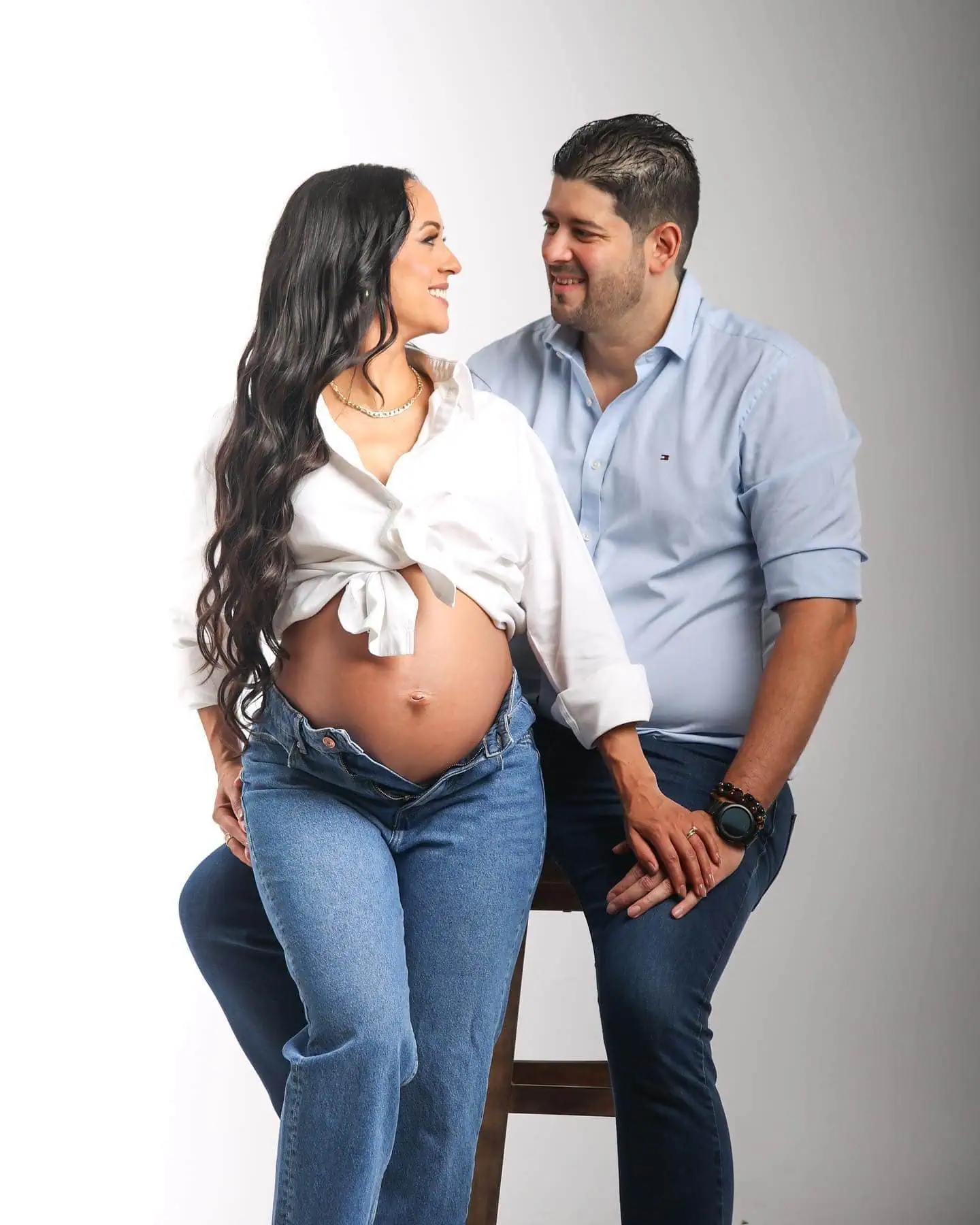 wbs partner pregnancy photoshoot ideas